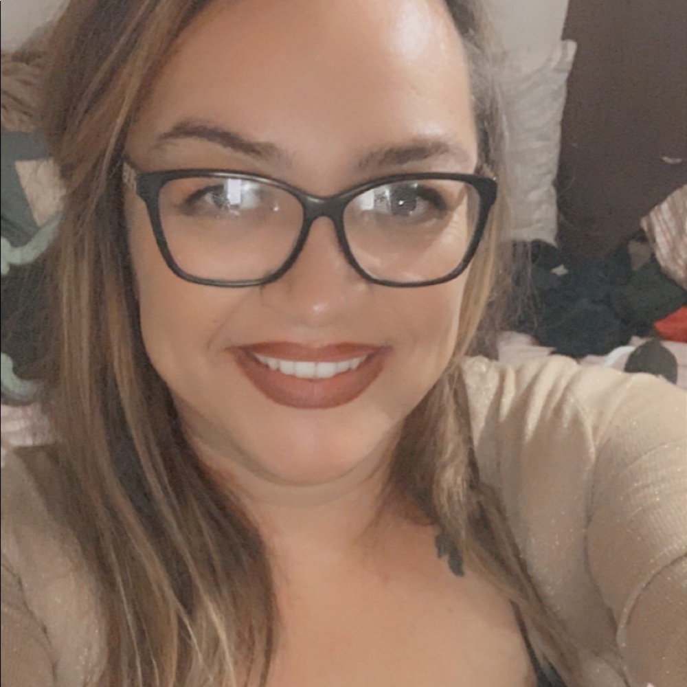 Meet your Posher, Mandy